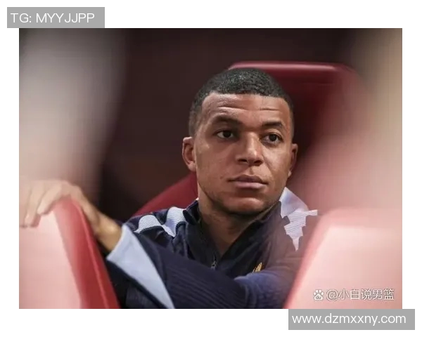 足球明星们共同致敬科比的精彩瞬间与感人故事合集