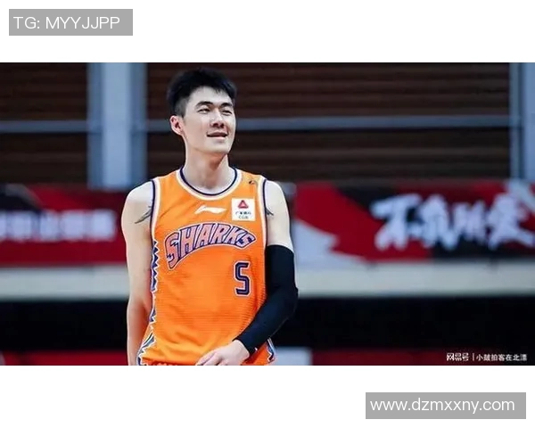 CBA篮球明星背后的家庭条件揭秘与成长故事分享
